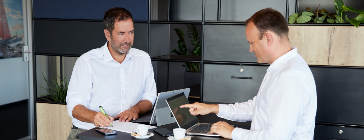 header-unternehmen header-unternehmen